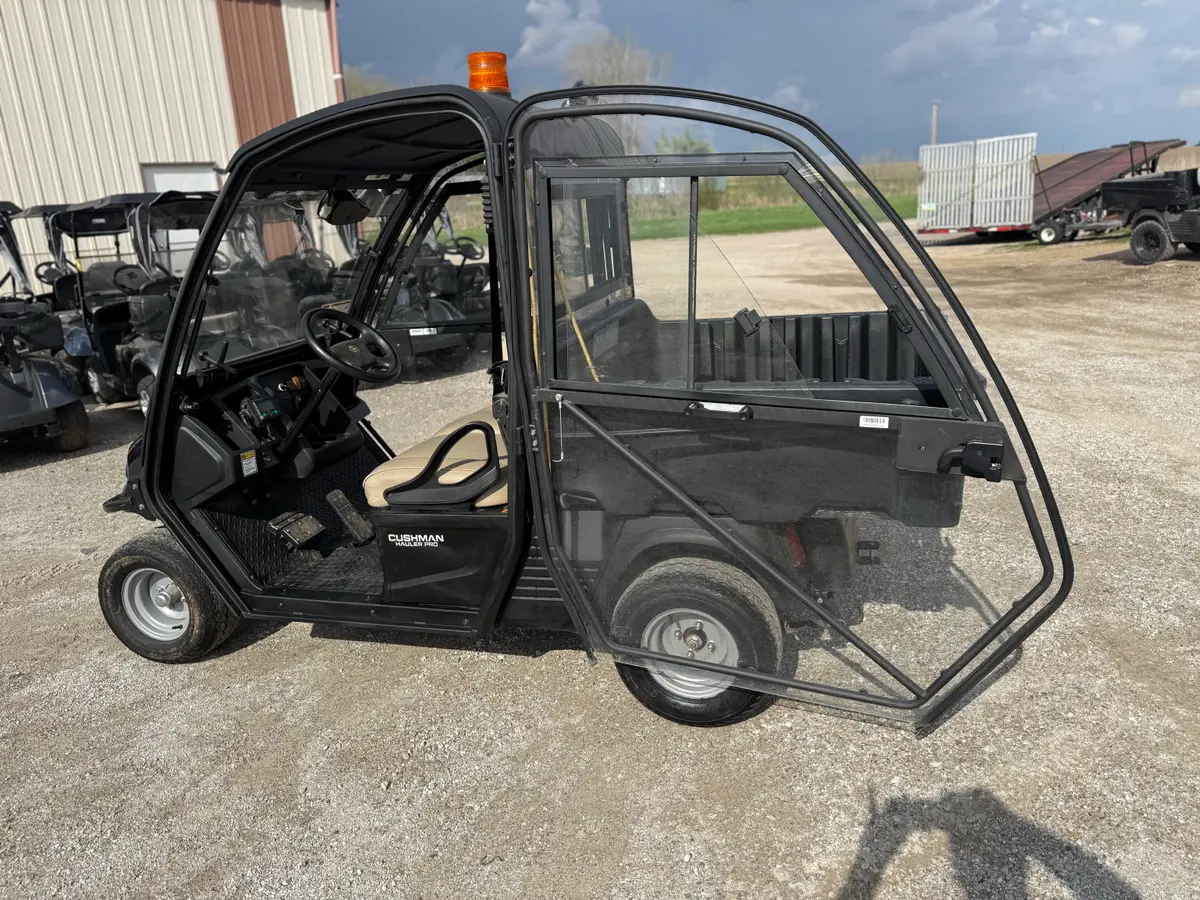 2022 Cushman Hauler PRO Electric thumb 4