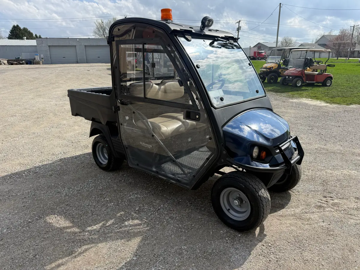 2022 Cushman Hauler PRO Electric thumb 3
