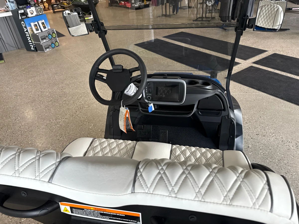 2025 Club Car Onward HP Lithium-Ion thumb 2