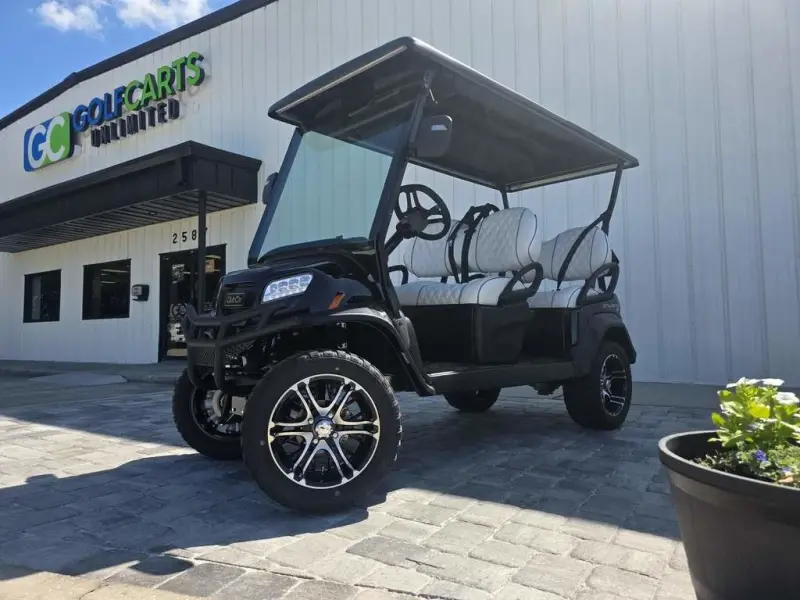 2027 Club Car Onward 4 Passenger thumb 1
