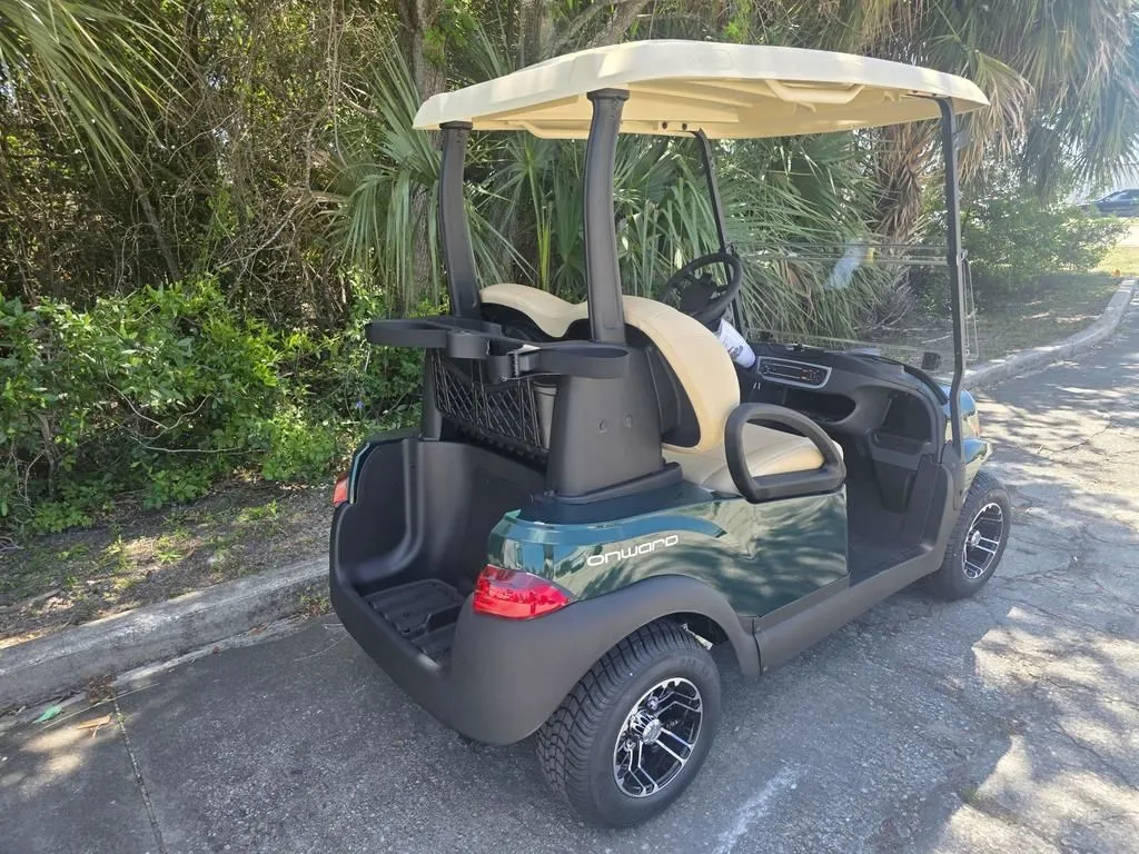 2027 Club Car Onward thumb 4