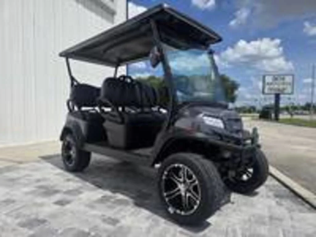 2027 Club Car Onward 4 Passenger thumb 2