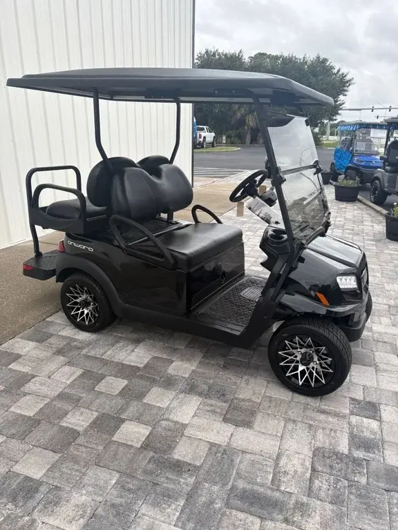 2027 Club Car Onward thumb 2