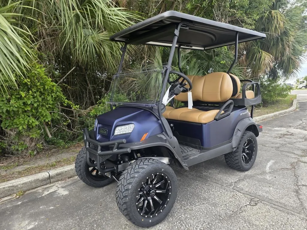 2027 Club Car Onward thumb 3