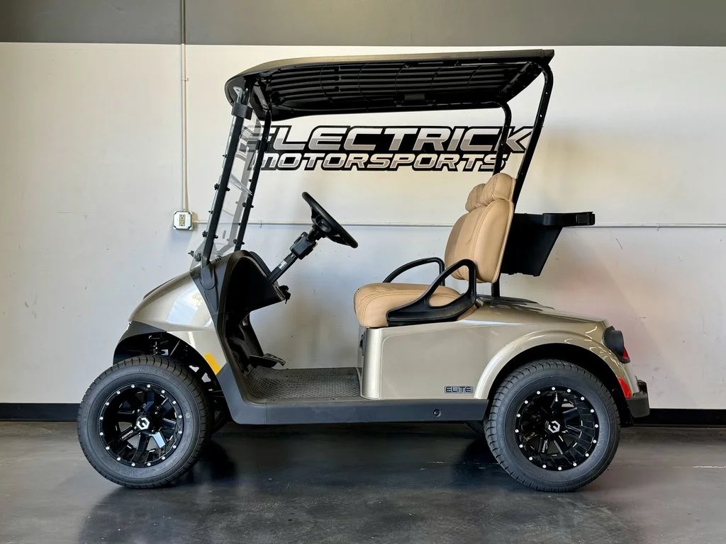2026 E-Z-GO Freedom thumb 2