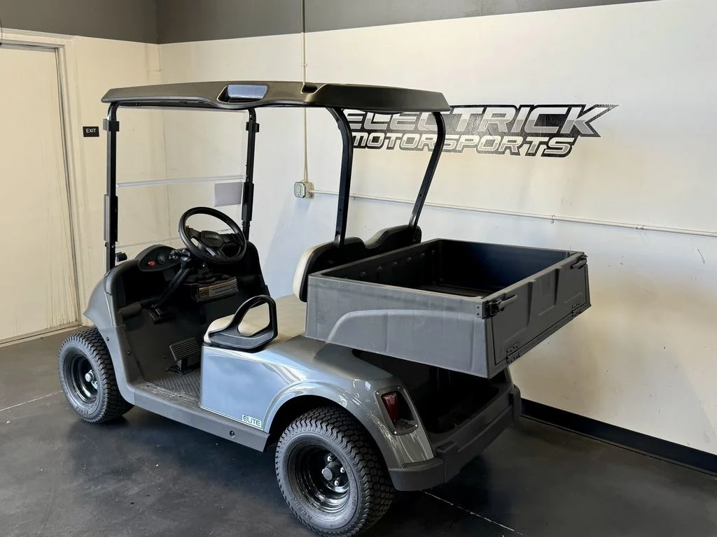 2020 E-Z-GO RXV thumb 3