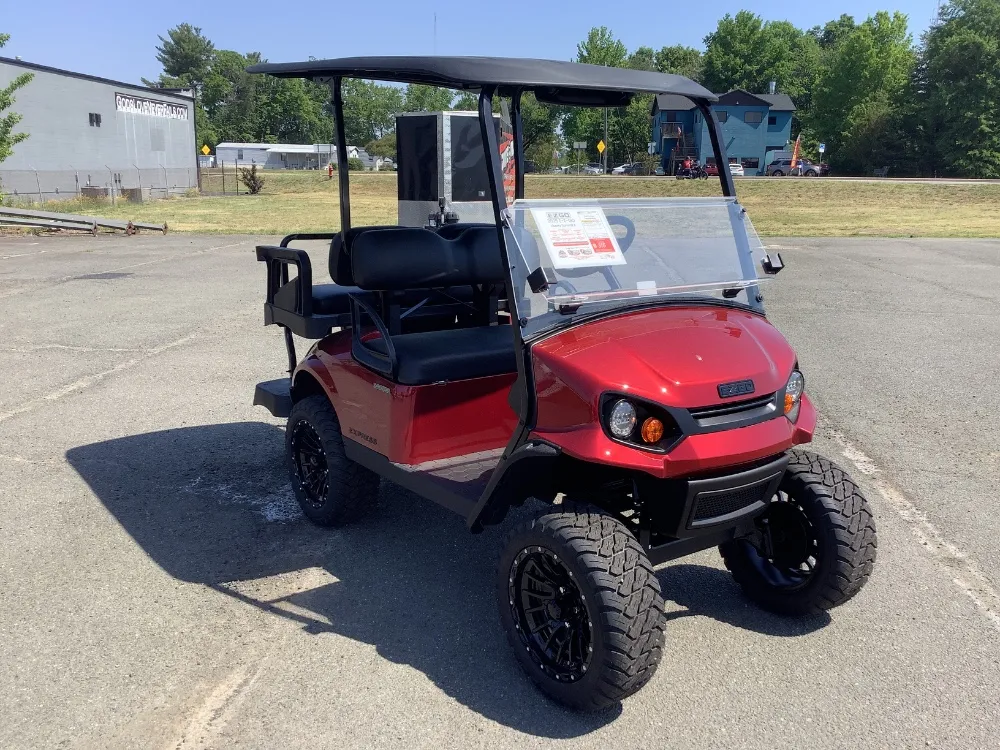 2026 E-Z-GO Express thumb 2