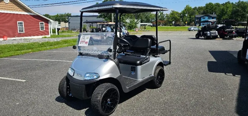 2021 E-Z-GO RXV photo 1