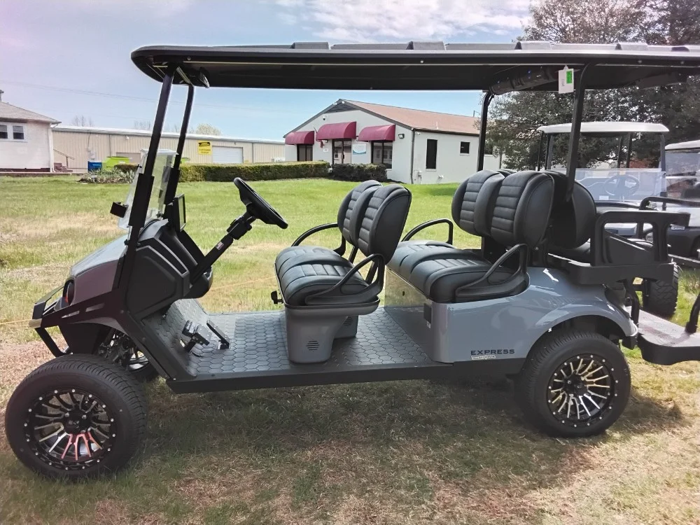 2026 E-Z-GO Express thumb 3