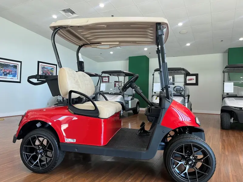 2021 E-Z-GO RXV ELiTE Lithium thumb 4