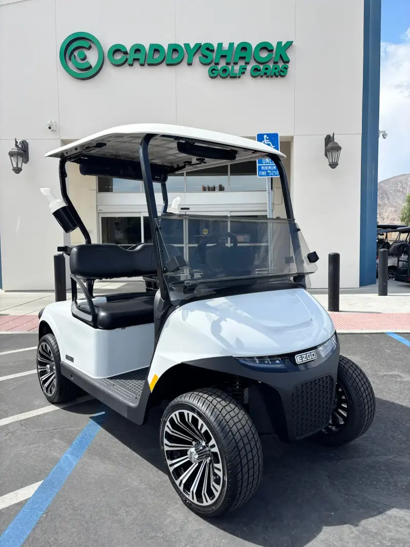 2026 E-Z-GO Freedom thumb 2