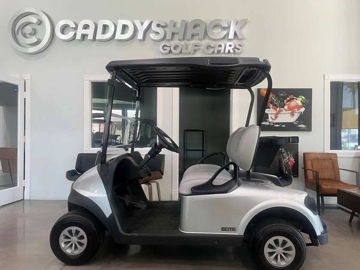 2026 E-Z-GO RXV photo 1