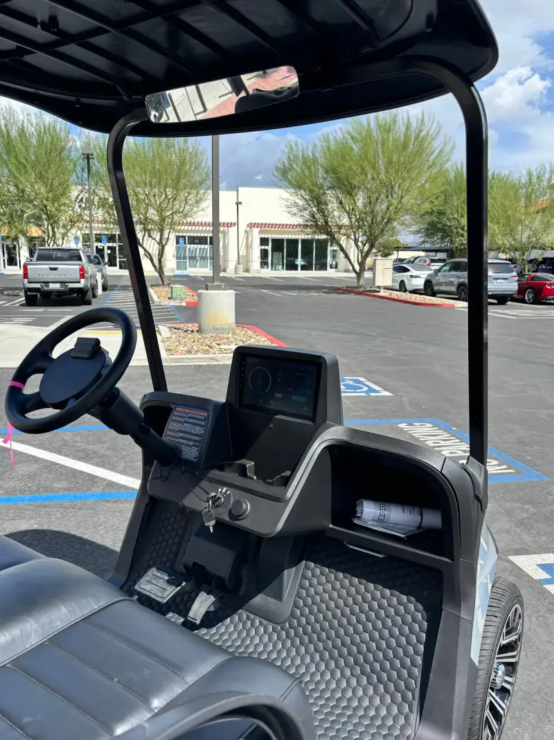 2026 E-Z-GO Freedom thumb 4