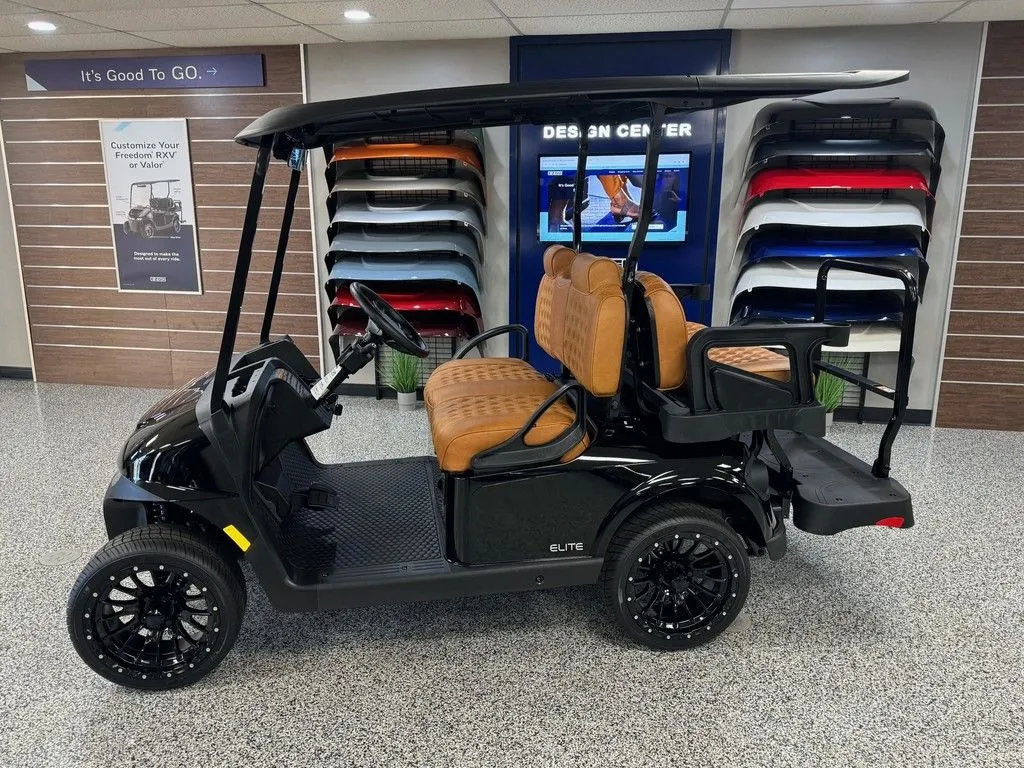 2026 E-Z-GO RXV ELiTE Lithium thumb 2