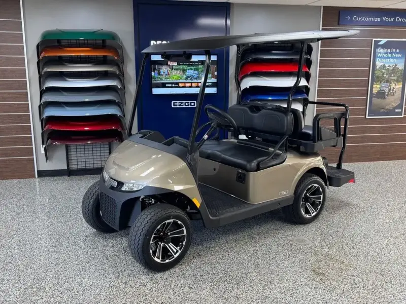 2026 E-Z-GO RXV ELiTE Lithium photo 1