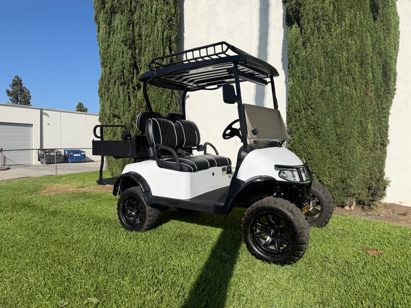 2020 E-Z-GO Freedom ELiTE Lithium thumb 1