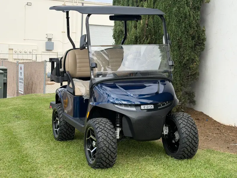 2027 E-Z-GO Freedom ELiTE Lithium thumb 4