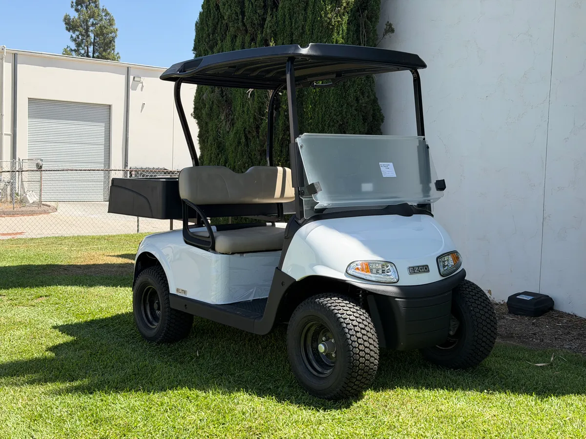 2021 E-Z-GO Freedom ELiTE Lithium thumb 3