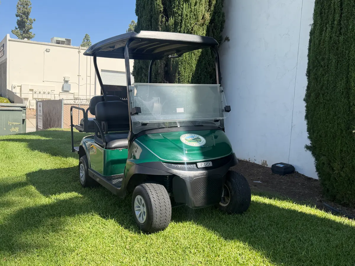 2024 E-Z-GO Freedom ELiTE Lithium thumb 3