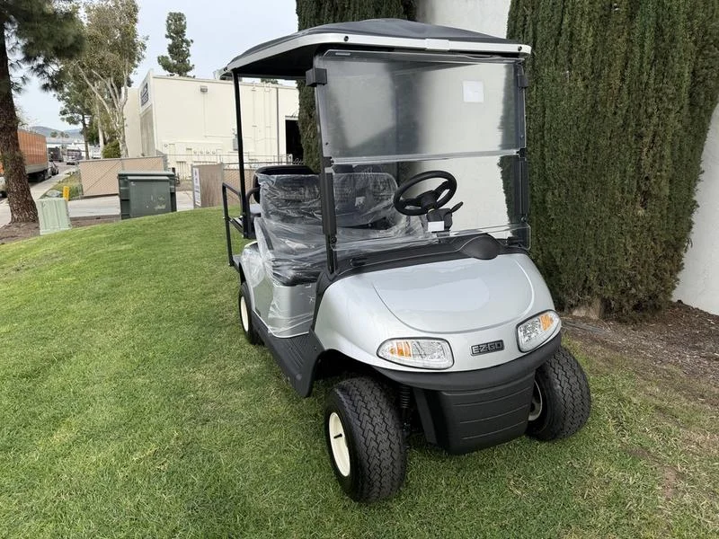 2021 E-Z-GO Freedom ELiTE Lithium thumb 2
