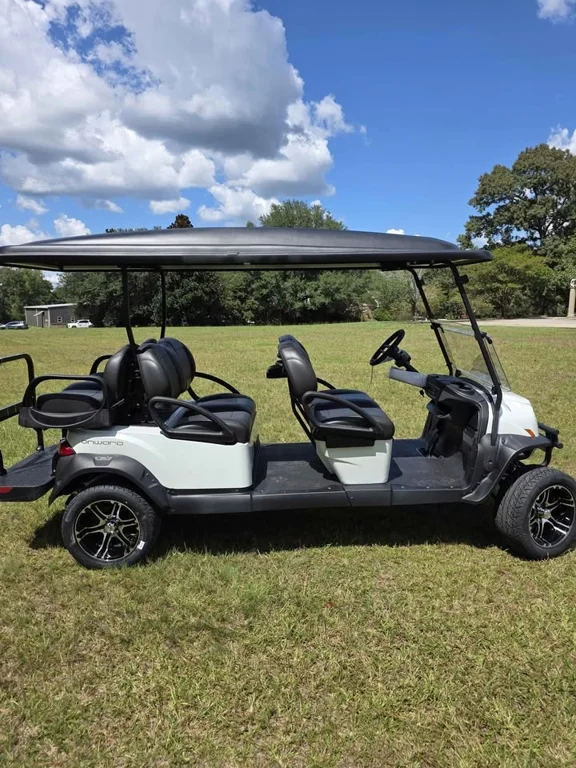 2027 Club Car Onward 6 Passenger thumb 2