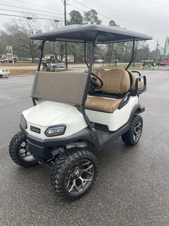 2019 Club Car Tempo Lithium-Ion thumb 1