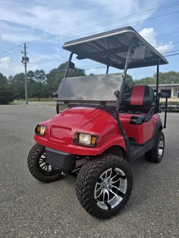 2005 Club Car Precedent photo 1