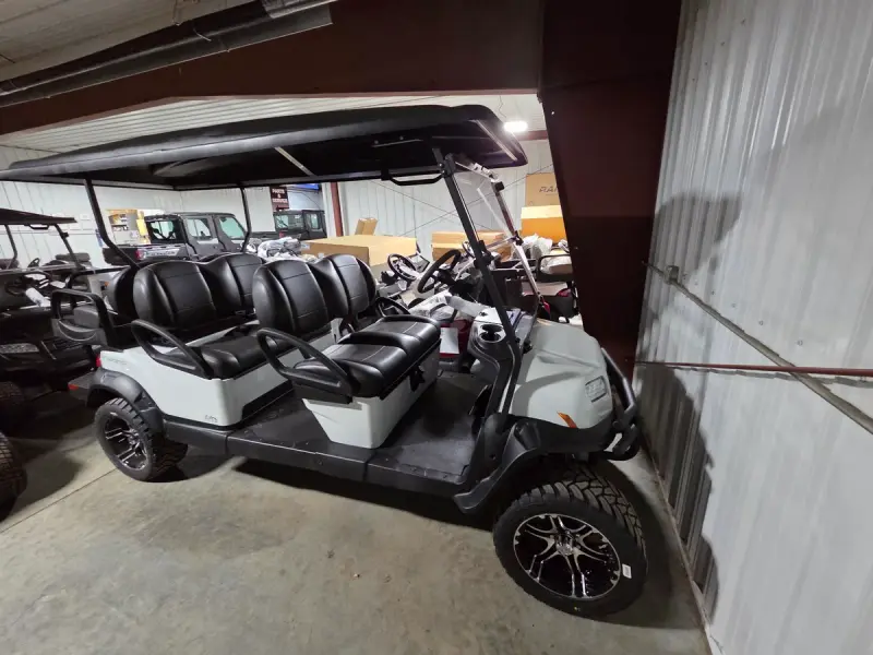 2027 Club Car Onward 6 Passenger thumb 1