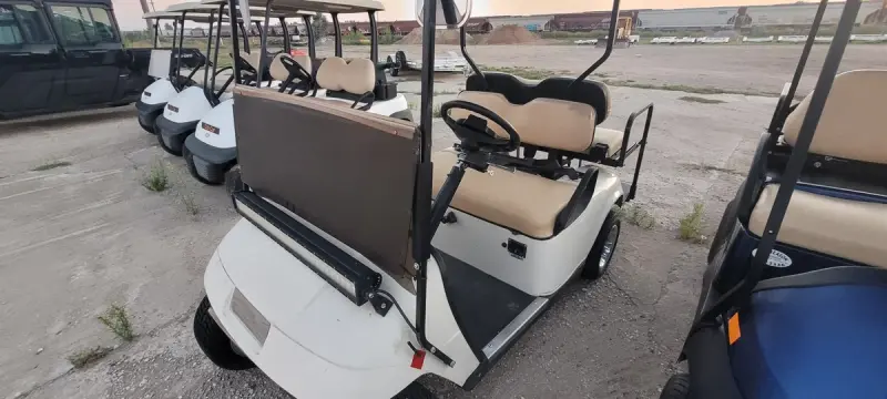 2003 E-Z-GO TXT photo 1