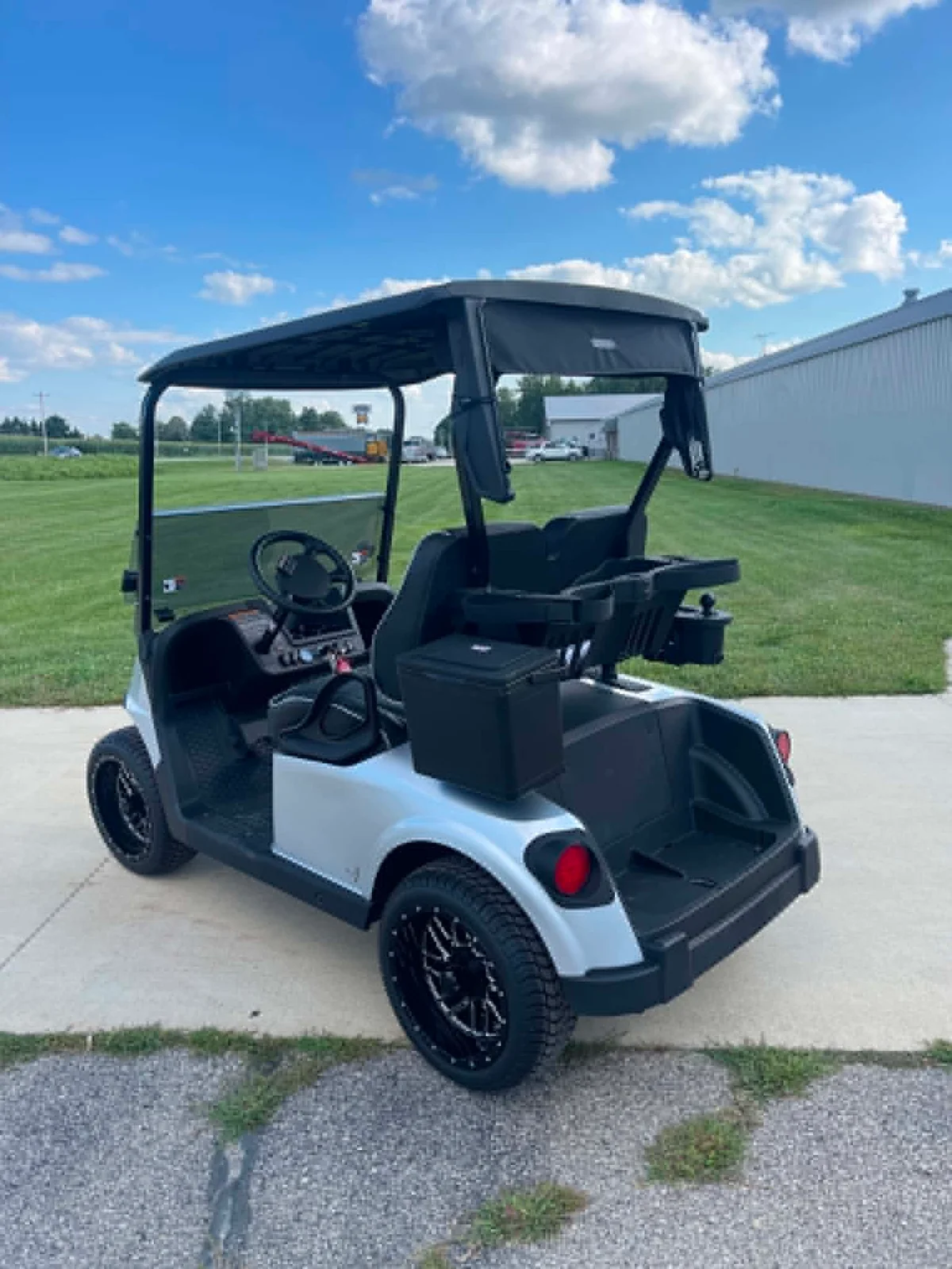 2026 E-Z-GO Freedom EX1 Gas thumb 3