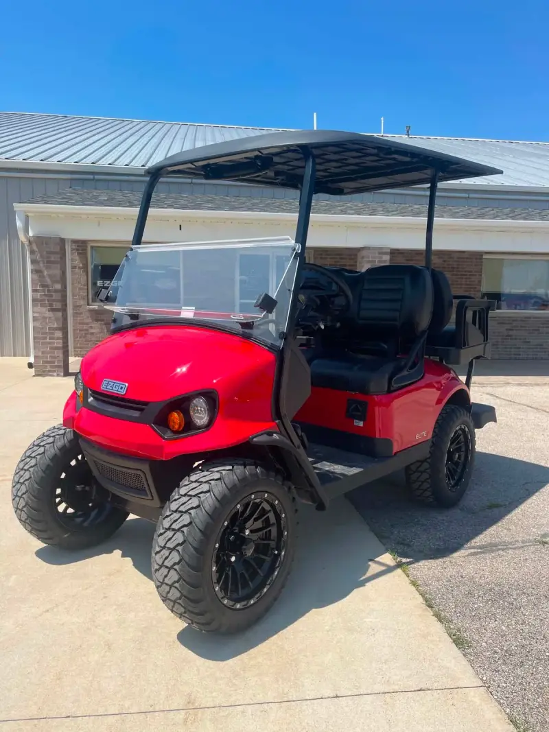 2023 E-Z-GO Express thumb 1