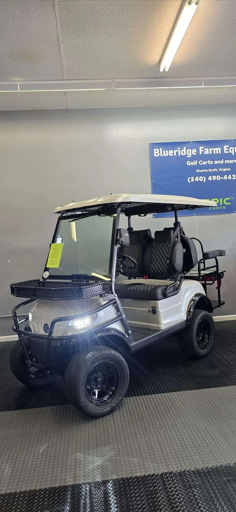 2025 Epic Carts E40L thumb 2