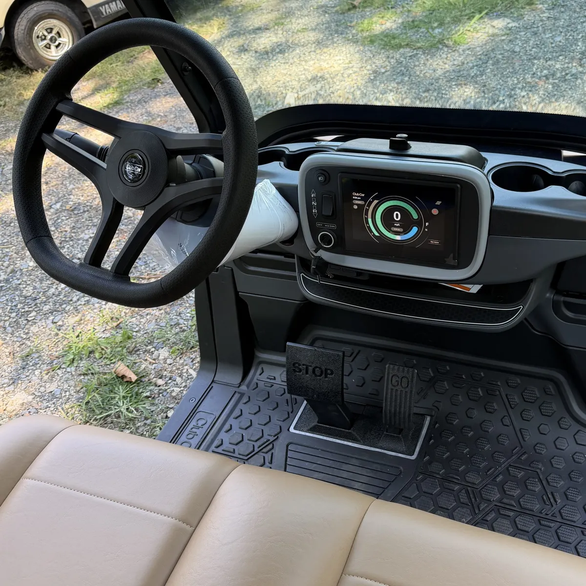 2027 Club Car Onward LSV thumb 3