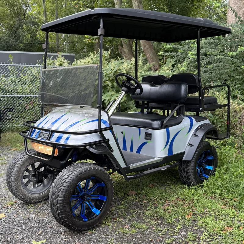2001 E-Z-GO TXT thumb 3