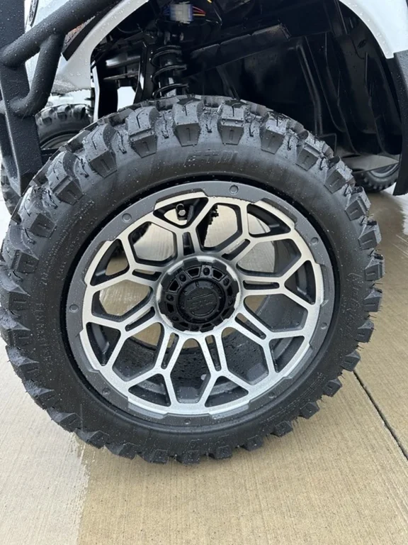 2021 Yamaha Drive2 QuieTech EFI thumb 2