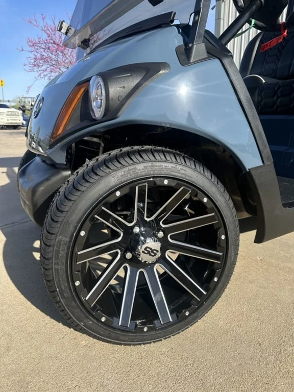 2021 Yamaha Drive2 QuieTech EFI thumb 2