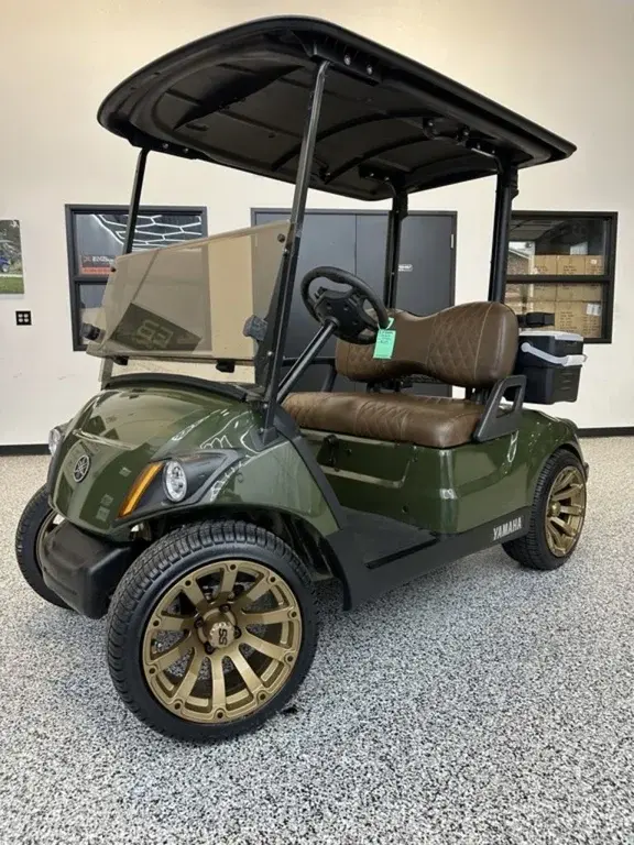 2021 Yamaha Drive2 QuieTech EFI thumb 1
