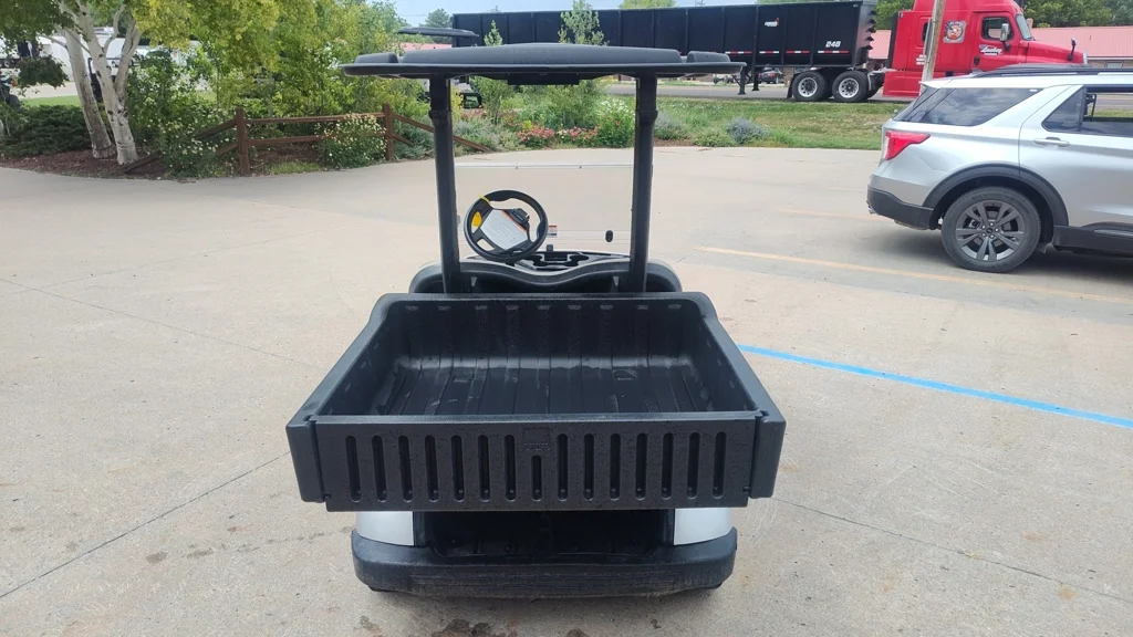 2018 Yamaha QuieTech Utility Golf Car thumb 4