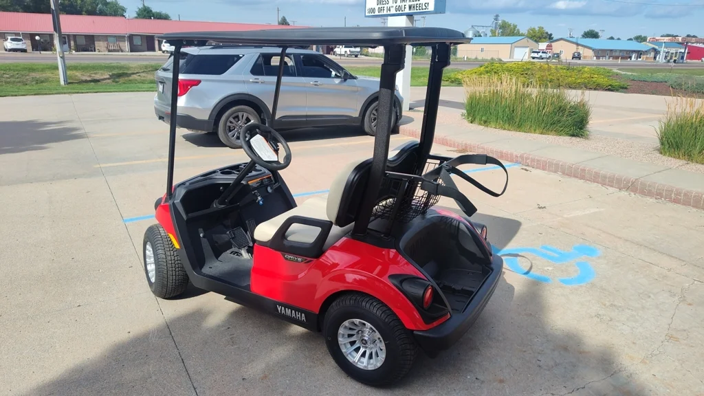 2027 Yamaha Drive2 thumb 3
