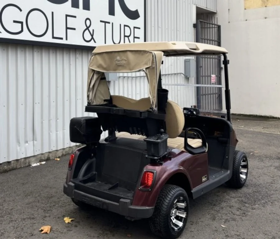 2020 E-Z-GO RXV ELiTE Lithium thumb 3