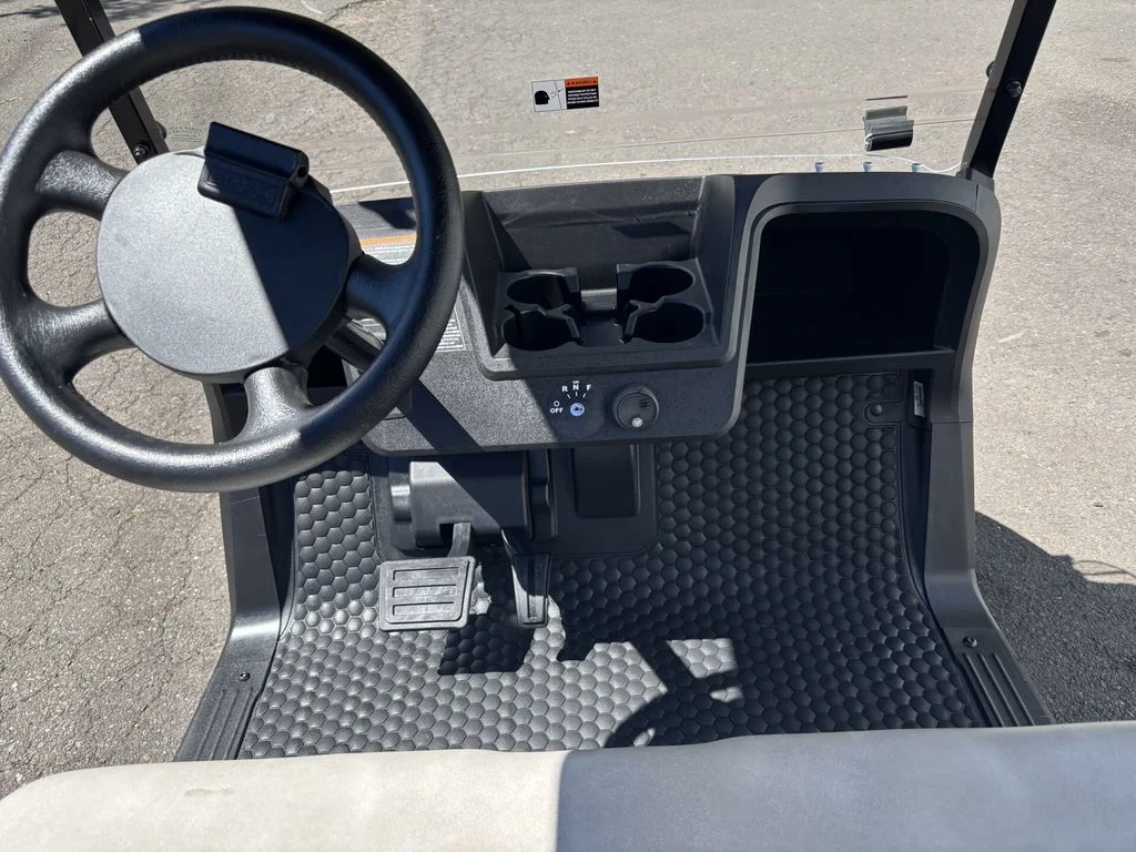 2026 E-Z-GO Freedom ELiTE Lithium thumb 4