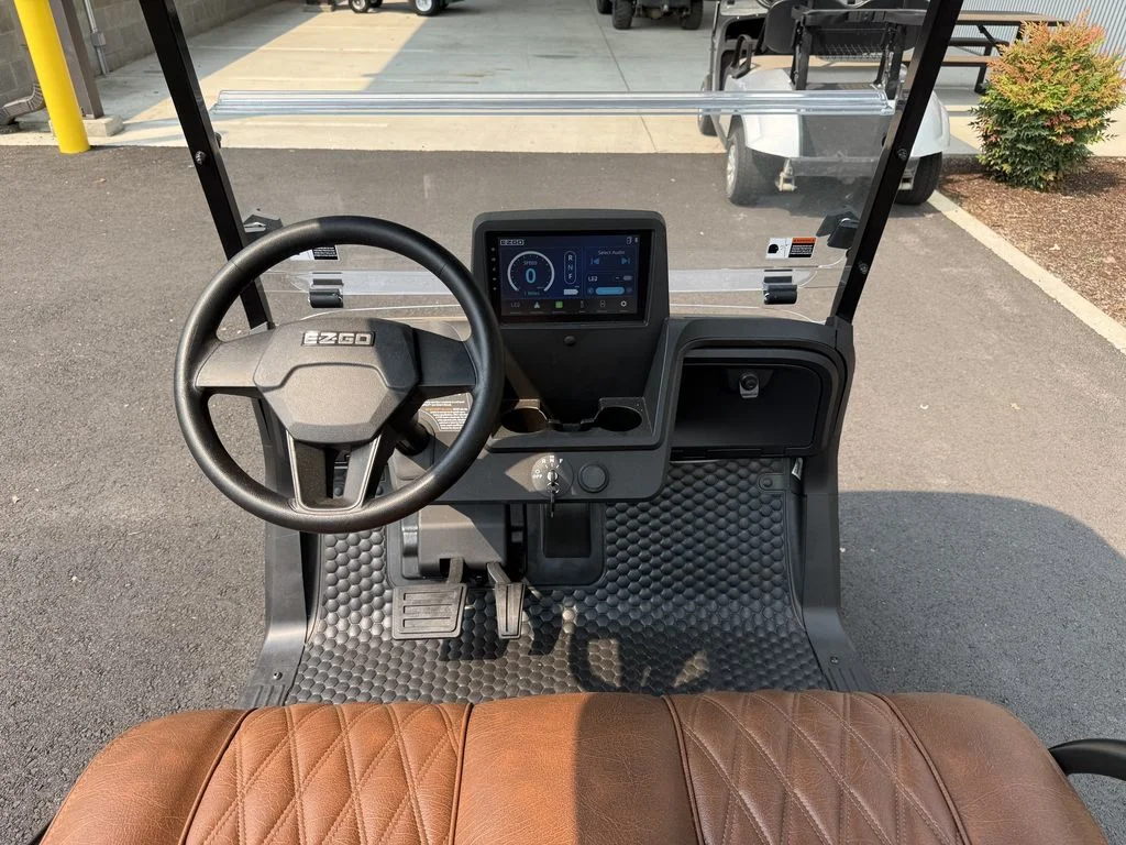 2026 E-Z-GO Freedom thumb 4