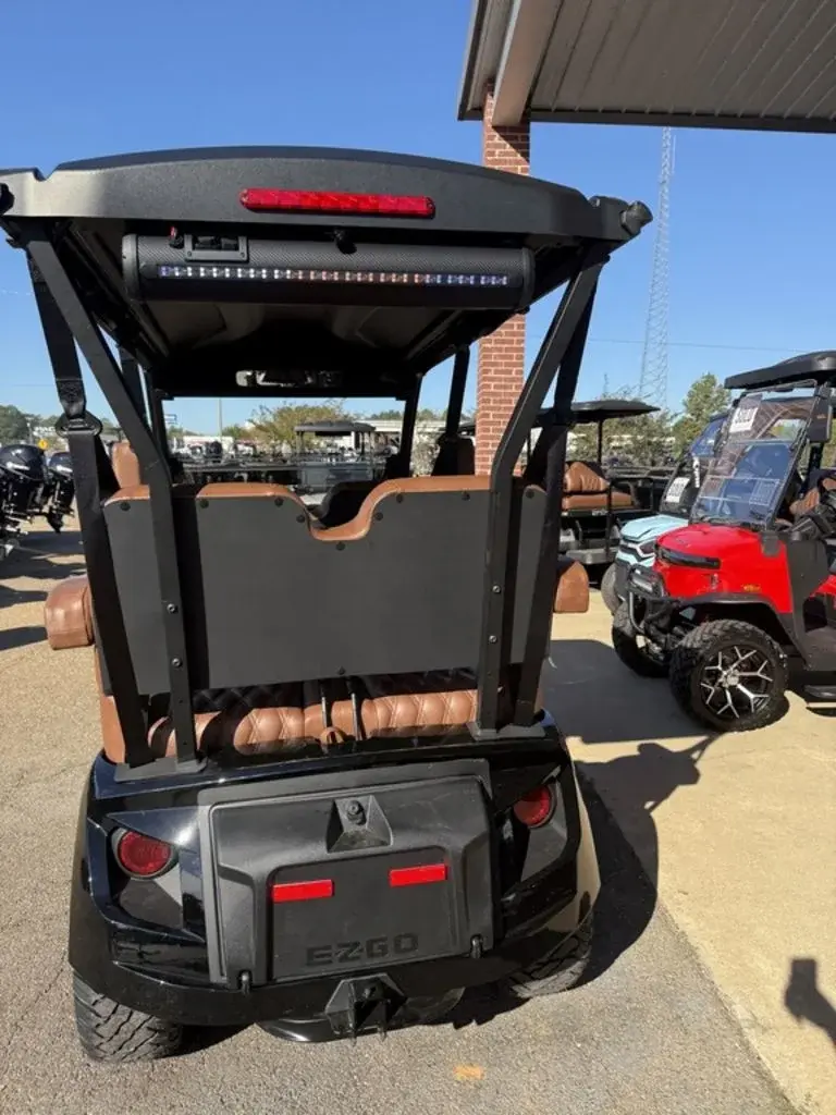 2027 E-Z-GO Liberty thumb 4