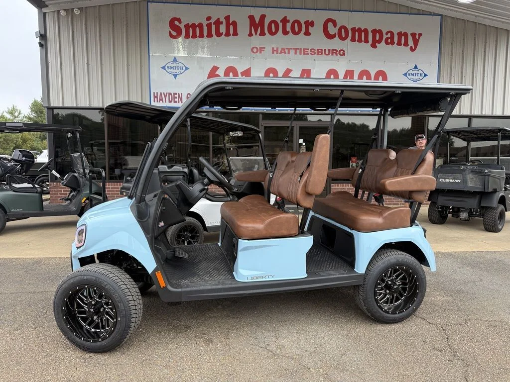 2027 E-Z-GO Liberty photo 1