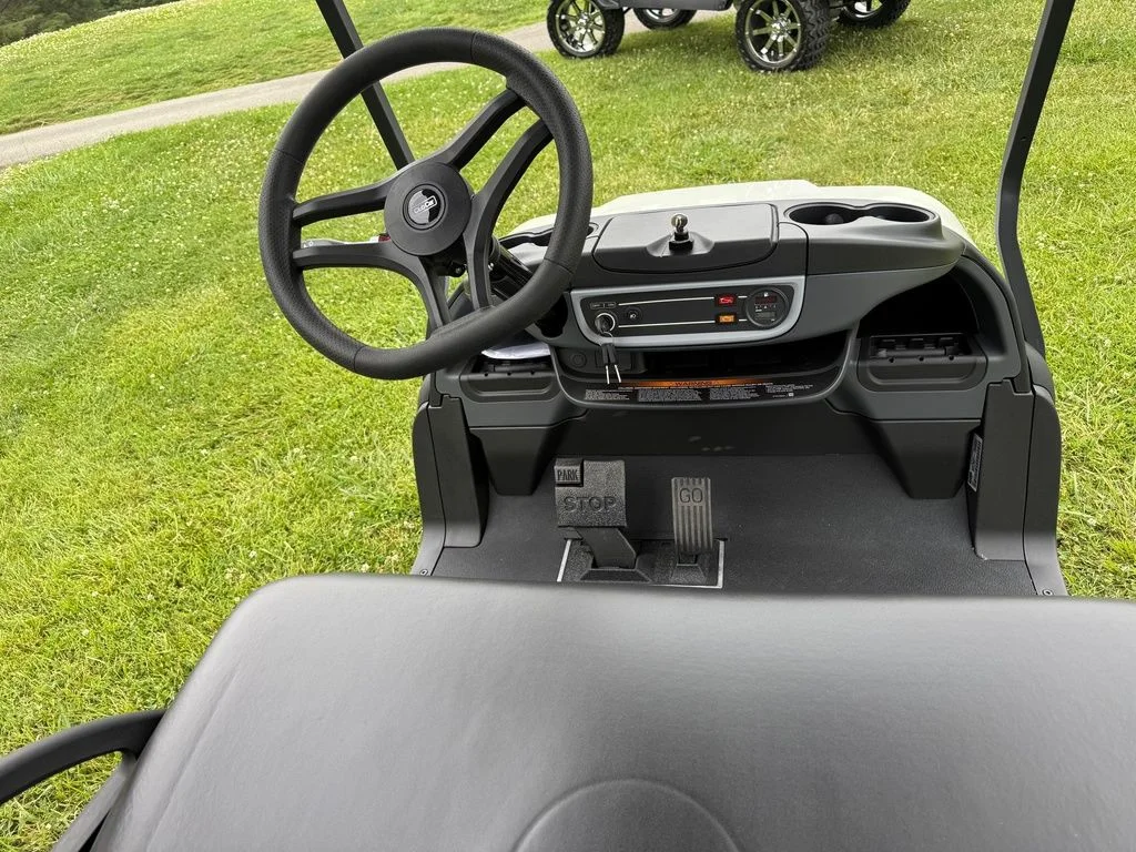 2026 Club Car Onward thumb 4