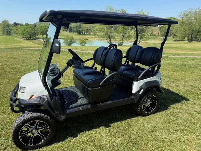 2027 Club Car Onward HP Lithium-Ion photo 1