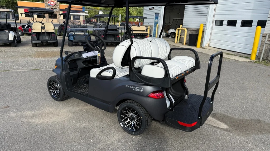 2027 Club Car Onward thumb 4