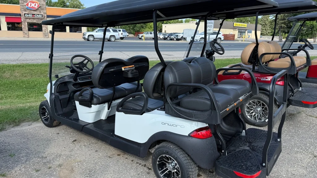 2027 Club Car Onward 6 Passenger thumb 4