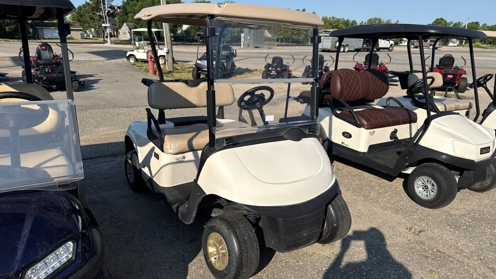2022 E-Z-GO Freedom EX1 Gas thumb 4