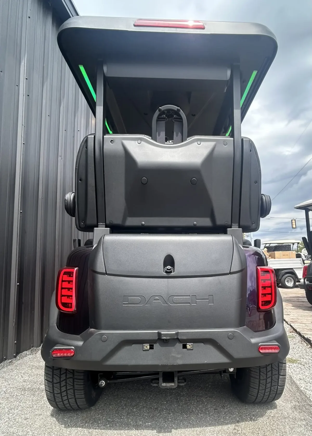 2027 DACH Apollo thumb 4